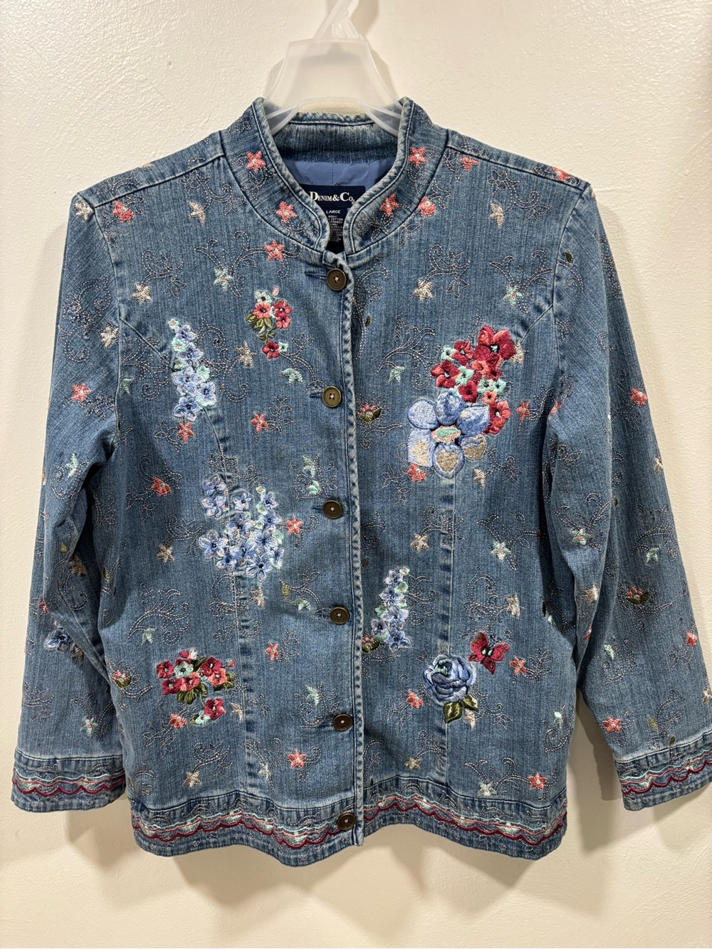Denim&Co Women'sBlue Floral Embroidered Denim Jacket Size Large